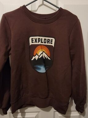 Explore Graphic Crewneck Sweatshirt - Brown